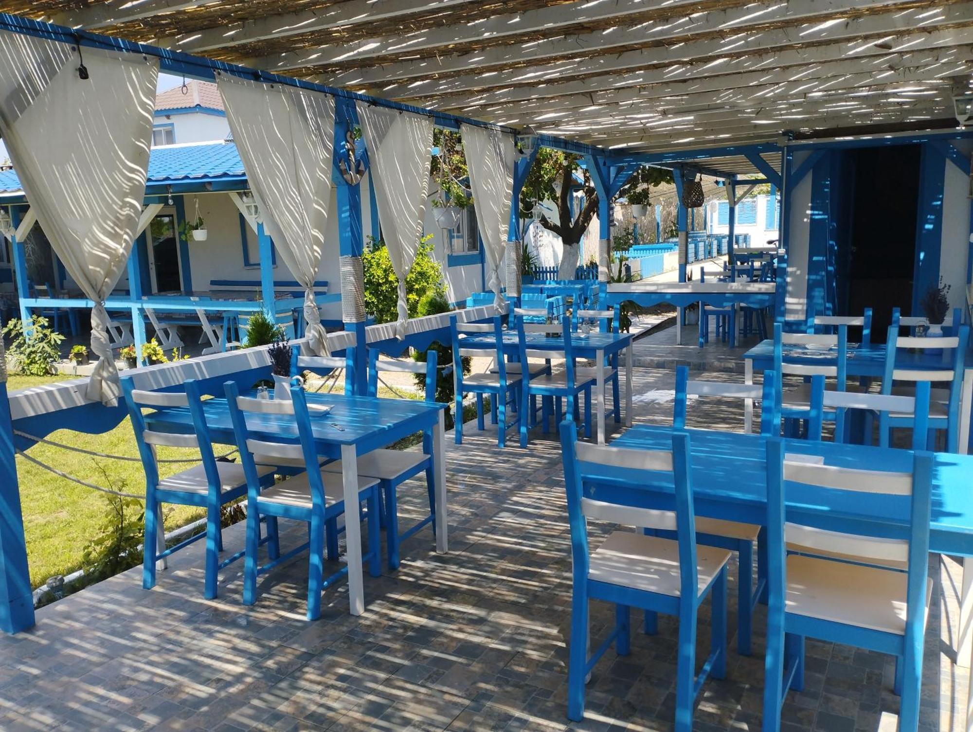 Pensiune Blue Coral Jurilovca Exterior photo